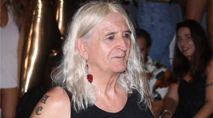 Καρβέλας: Αυτοί είναι οι 2 πρώτοι καλλιτέχνες που του ζήτησαν άδεια να λένε τα τραγούδια του [βίντεο]