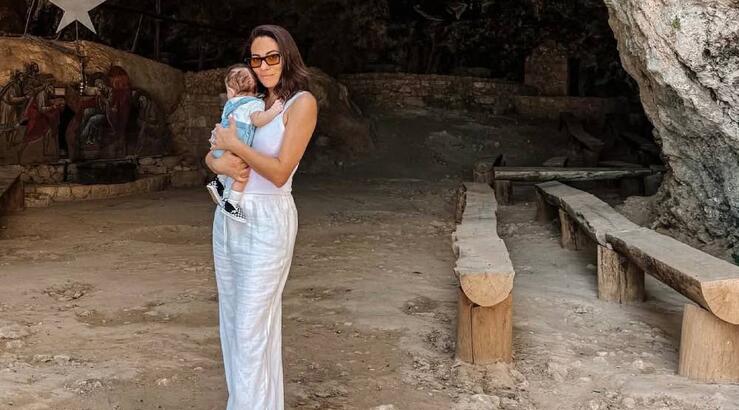 Ευρυδίκη Βαλαβάνη: «Θέλω πάρα πολύ να πάμε στο ίδιο σπήλαιο που παντρευτήκαμε, να κάνουμε και την βάπτιση» [βίντεο]