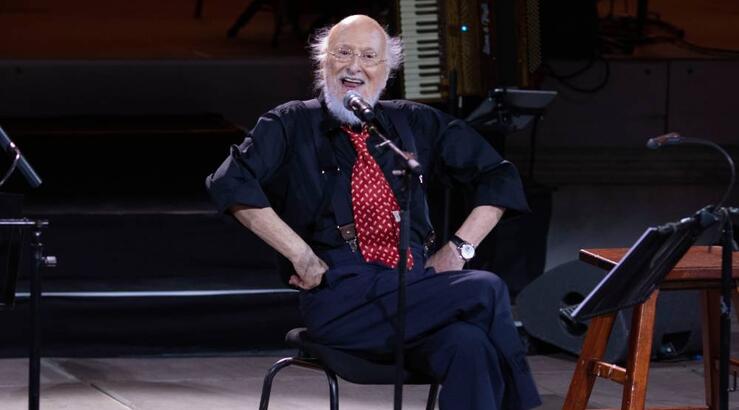 Γνωστοί Κύπριοι αποχαιρετούν τον Διονύση Σαββόπουλο 