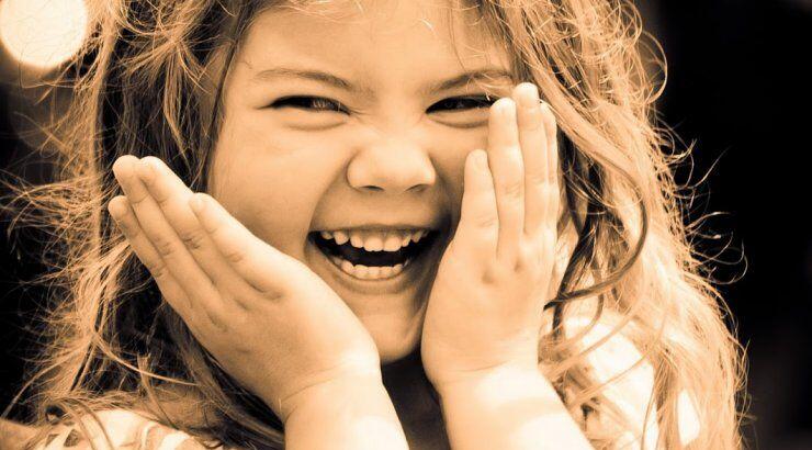 Το Ράδιο Πρώτο και η τηλεόραση ΣΙΓΜΑ σε καλεί να συμμετάσχεις στην μεγαλύτερη αλυσίδα χαμογελαστών ανθρώπων!