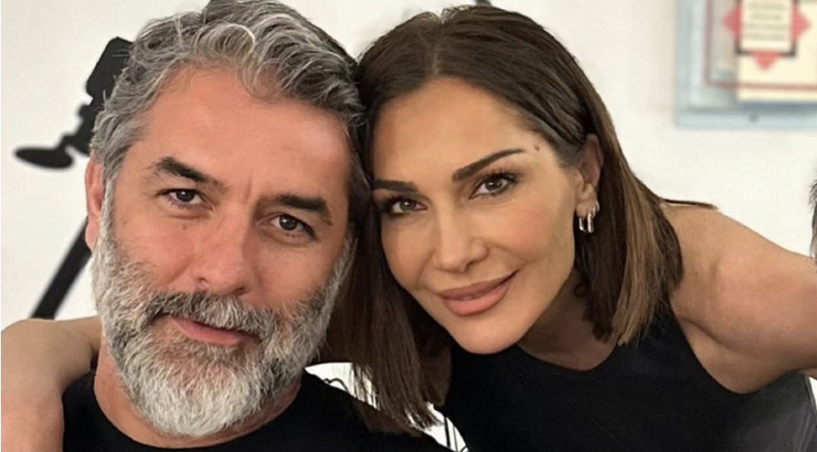 Περήφανη η Δέσποινα Βανδή: Η φωτογραφία από τη βράβευση του Μπισμπίκη