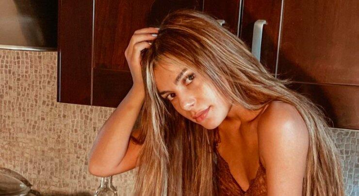 Ελευθερία Ελευθερίου: Πήγε σε τηλεοπτική εκπομπή με φόρεμα χωρίς να φοράει εσώρουχα [εικόνες]