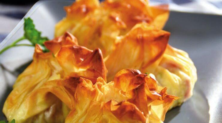 Πουγκί με αλλαντικά και τυριά