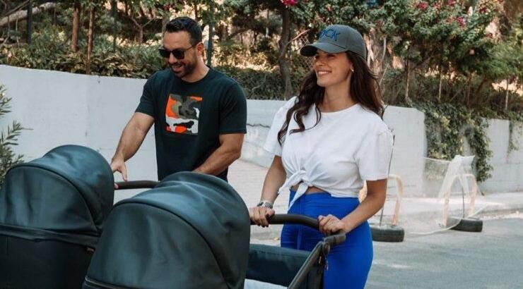 Χριστίνα Μπόμπα: Επισκέφθηκε πρώτη φορά με τα δίδυμα το γραφείο του Σάκη Τανιμανίδη! [βίντεο]