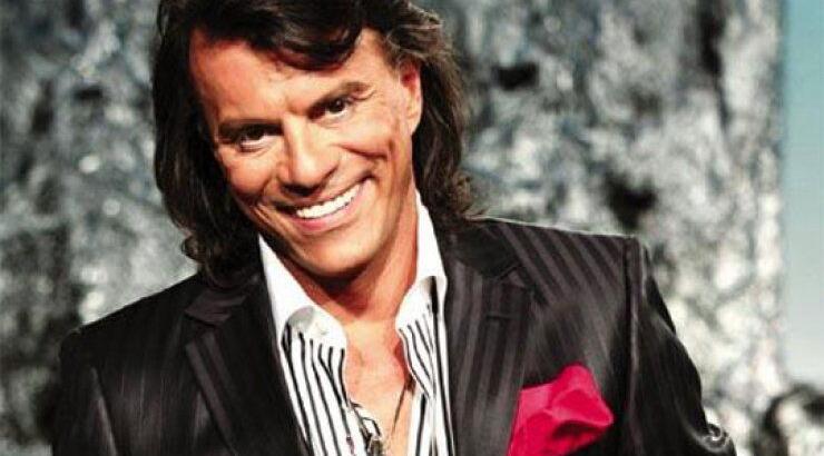 Ηλίας Ψινάκης: Αναλαμβάνει το πρωινό του Mega;