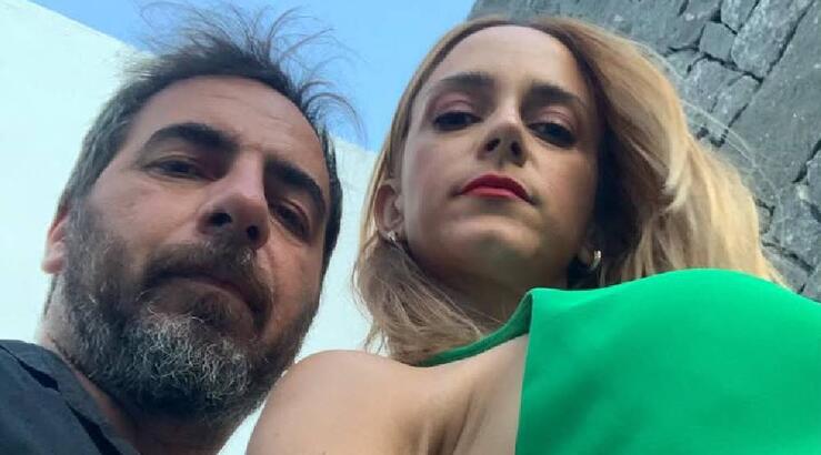 Λώρης Λοϊζίδης: Η γιορτινή «απόδραση» στην Πάφο με τη σύζυγο και της κόρες του [εικόνες]