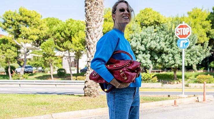 Το trendy minimal manicure της Βίκυς Καγιά για την άνοιξη