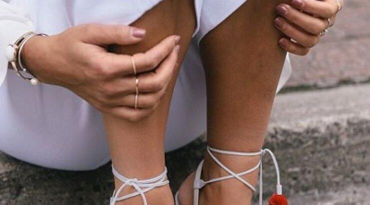 Προλαβαίνετε ακόμη να φορέσετε το huge trend του καλοκαιριού.  Ποιες Κύπριες είδαμε να το φοράνε;