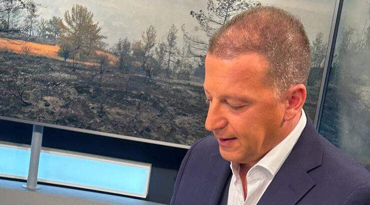 Ζωντανά στο ΣΙΓΜΑ ο Χρύσανθος Τσουρούλλης μεταδίδει όλες τις εξελίξεις για τη φονική πυρκαγιά 