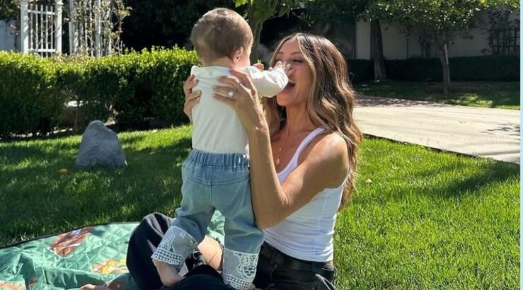 Maria Menounos: Η πρωινή γυμναστική με την κόρη της κατά την ανατολή του ηλίου [εικόνες]