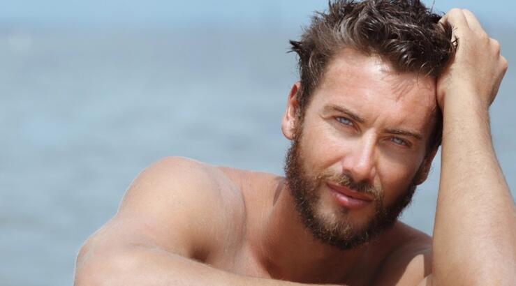 Mεταμόσχευση μαλλιών το καλοκαίρι: Όσα διστάζετε να ρωτήσετε