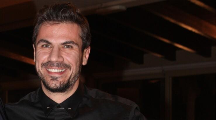 Άκης Πετρετζίκης: Έτσι φωτογράφησε τον γιο του στο σπίτι τους και μας τον παρουσίασε [εικόνα]