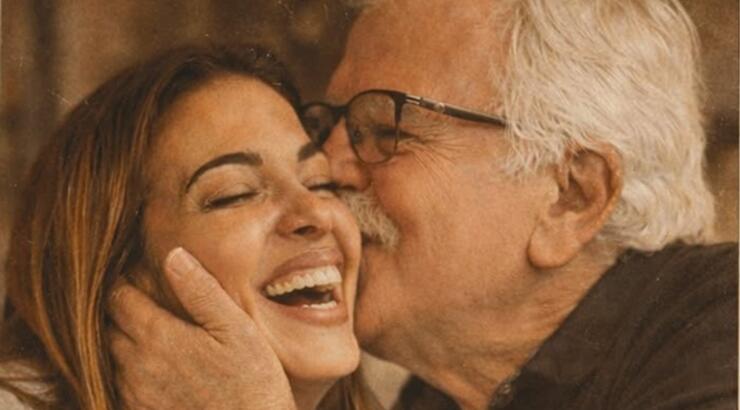 Ελένη Χατζίδου: Kυκλοφόρησε τραγούδι μαζί με τον πατέρα της και συγκινεί [βίντεο]