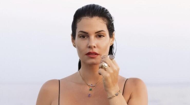 Κορινθίου: «Δεν είναι εύκολο να μπει κάποιος στη ζωή μου. Πρέπει να είναι πολλά κυβικά αρσενικό»