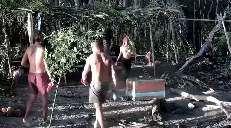 Survivor: Λιποθύμησε από την πείνα παίκτης των Αθηναίων - Ανοιχτό το ενδεχόμενο οικειοθελώς αποχώρησης