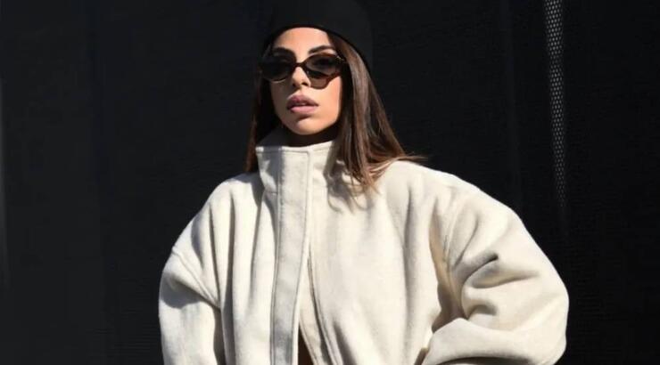 Μαρία Παντελή: Σου δείχνει το εμβληματικό αξεσουάρ που ορίζει φέτος τη χειμερινή μόδα