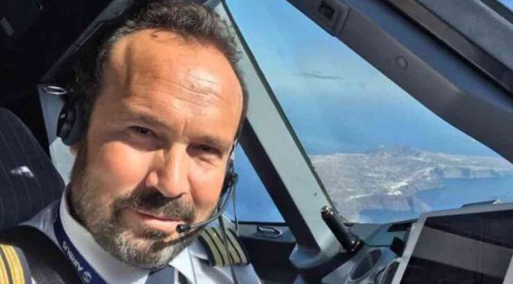 Κώστας Μακεδόνας: «Είμαι πιλότος στις κυπριακές αερογραμμές. Εκεί λέω το πραγματικό μου όνομα» [βίντεο]