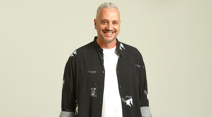 Νικόλας Ιωαννίδης: Μας έδειξε την κουζίνα στο νέο του σπίτι και είναι uber-stylish [εικόνα] 