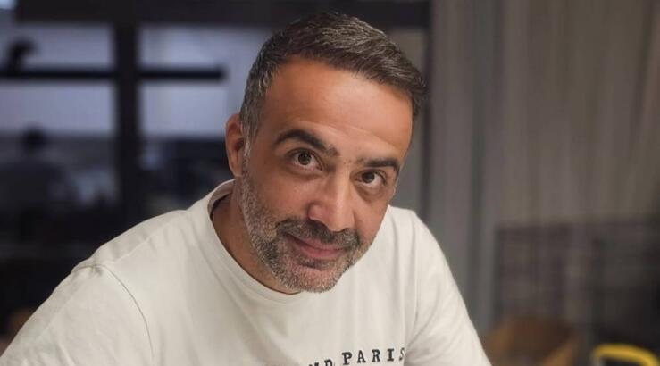 Μιχάλης Σοφοκλέους: Η τρυφερή στιγμή που έχει στην αγκαλιά του τη νεογέννητη κόρη του 