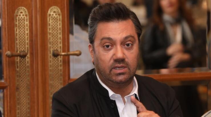 Γιώργος Θεοφάνους: «Αν οδηγώ, βρέχει και ακούσω βροντές, παρκάρω στο πλάι και κλείνω τα αυτιά μου»