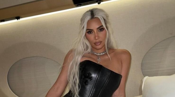 Στην Ελλάδα η Kim Kardashian - Ποιο νησί επέλεξε για τις καλοκαιρινές της διακοπές; [βίντεο]