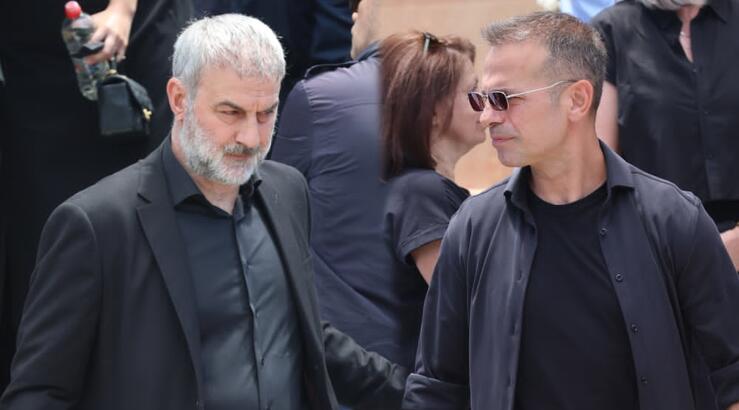 Ντέμης Νικολαίδης: Η θερμή αγκαλιά στον Τραϊανό Δέλλα και τα συγκινητικά λόγια [εικόνες]