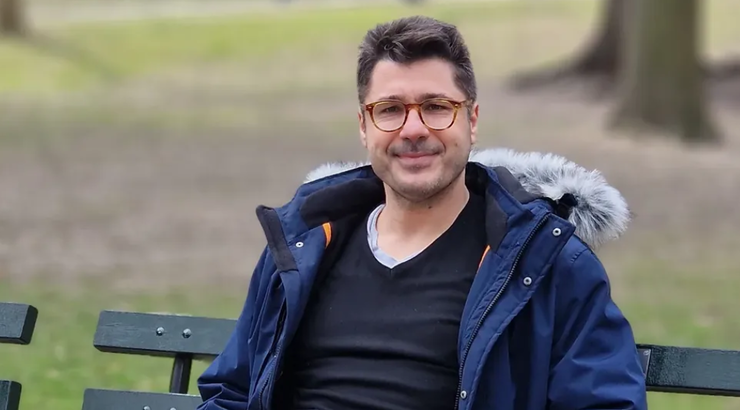 Λάμπρος Κωνσταντάρας: Συγκλονισμένος από τον αιφνίδιο θάνατο στενού του φίλου [εικόνα]