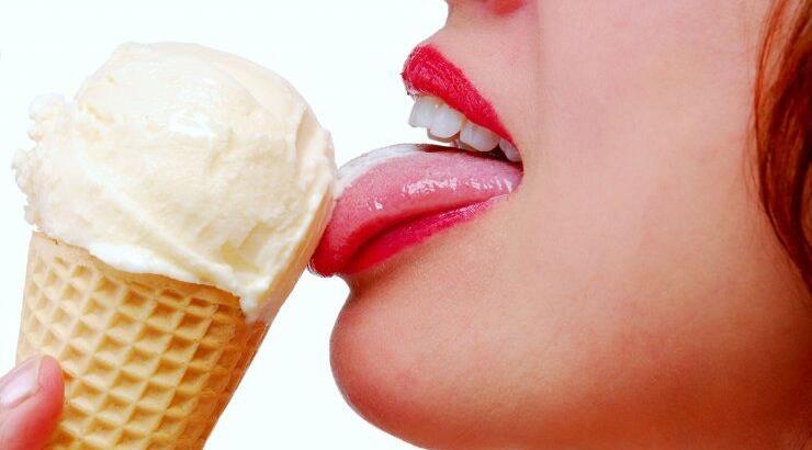 Το γονίδιο που κάνει τις γυναίκες να λατρεύουν τα γλυκά!  