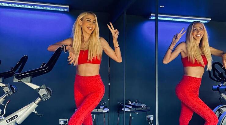 Η Μαρίλια Γρηγορίου δίνει χαρά «παντρεύοντας» τη μουσική με τη γυμναστική [βίντεο]