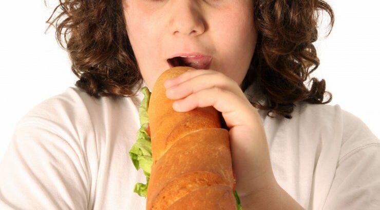 Ένα απίστευτο… ψυχολογικό τρικ για να χάσετε κιλά