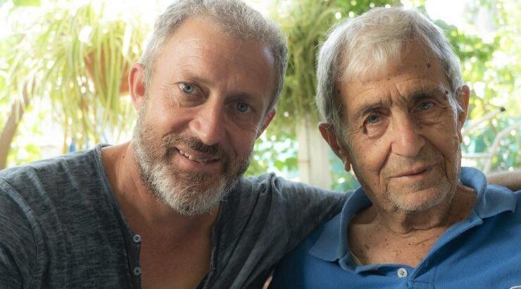 Σοφοκλής Κασκαούνιας: Μας συγκίνησε με το βίντεο που πόσταρε 40 μέρες από το θάνατο του πατέρα του