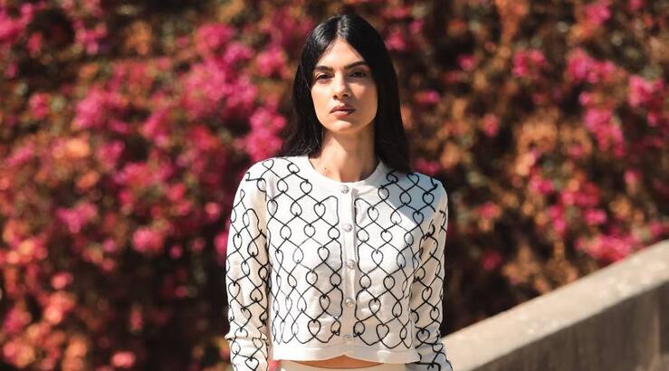 Άντρεα Κυριάκου: Το χαριτωμένο στιγμιότυπο της 2χρονης κόρης της να τραγουδά Αργυρό στο μπάνιο