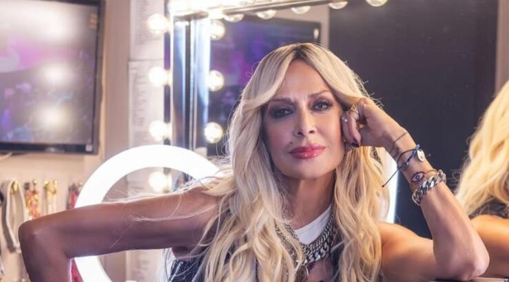 "Δεν μου αρέσει το μαλλί της Άννας Βίσση, εμένα ξανθιά δεν μου αρέσει"