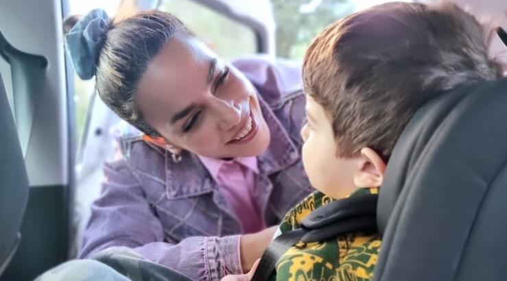 Η Κατερίνα Στικούδη με τον γιο της Βύρωνα σε προπόνηση CrossFit [βίντεο]