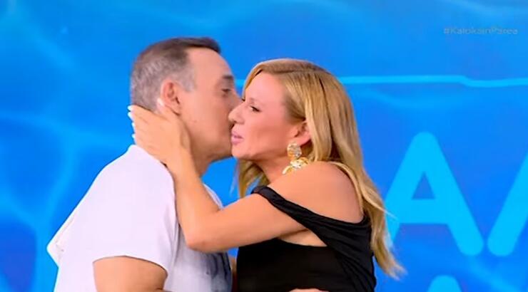 Kατερίνα Καραβάτου - Κρατερός Κατσούλης: Συναντήθηκαν πρώτη φορά στο πλατό μετά το διαζύγιο τους