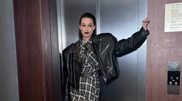 Βαρβάρα Νικολακάκη: Σου δείχνει την εναλλακτική των high heels για μια βραδινή έξοδο