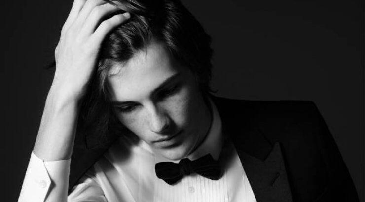  Ποιανού σταρ ο γιος είναι μοντέλο του οίκου Saint Laurent