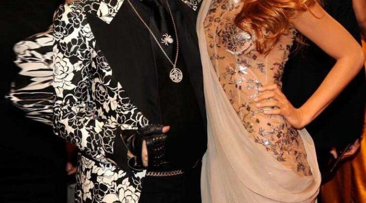 Met Ball: Όταν οι σχεδιαστές συναντούν τις μούσες τους [εικόνες]