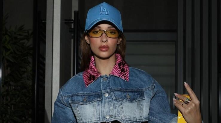 Ελένη Φουρέιρα: «Το να ποζάρω είναι η βασική μου δουλειά» [βίντεο]