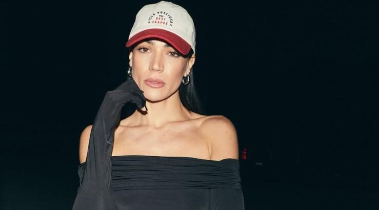 Ήβη Αδάμου: Τα αδημοσίευτα στιγμιότυπα από το 2016 με τον Μιχάλη Κουινέλη και την οικογένειά της [εικόνες]