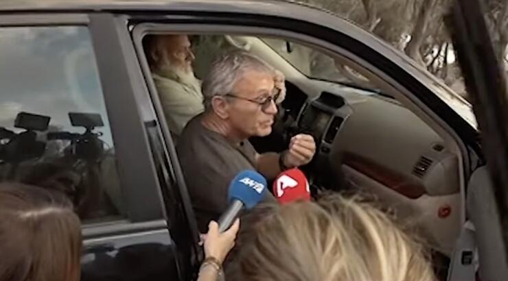 Νέο επεισόδιο Νταλάρα με δημοσιογράφους: «Σας έχω πει τόσες φορές, μην κάνετε τέτοια πράγματα»