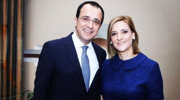 Φιλίππα Καρσερά: Συγκινημένη αναφέρεται στην ενασχόληση της κόρης της, Αικατερίνης με τη μουσική [βίντεο]