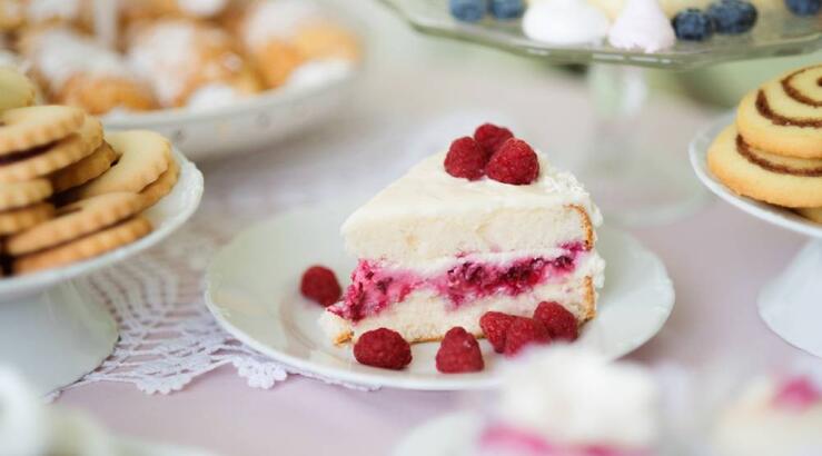 Εύκολη καλοκαιρινή τούρτα