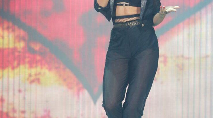 Το Rebuke Lounge παρουσιάζει την Ελένη Φουρέιρα