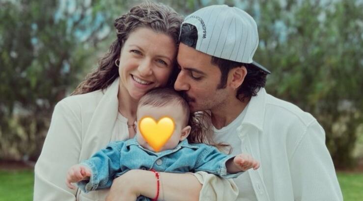 Νίκη Δραγούμη: Το βίντεο του Βασίλη Χαραλάμπους με τον γιο τους μέσα στην πισίνα