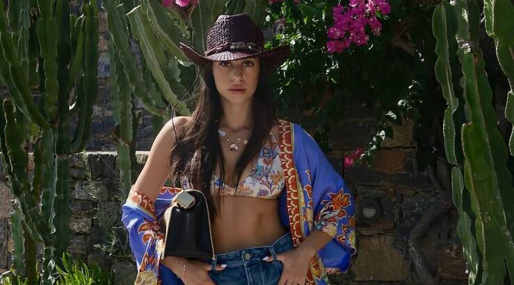 Τα αξεσουάρ που επιλέγουν Κύπριες fashionistas για προστασία από τον ήλιο αλλά και για στυλ