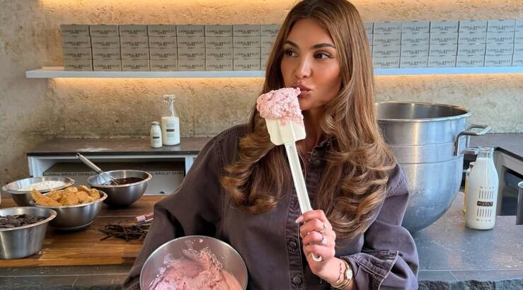 Negin Mirsalehi: Με την πιο trendy απόχρωση μαλλιών για το φθινόπωρο - χειμώνα