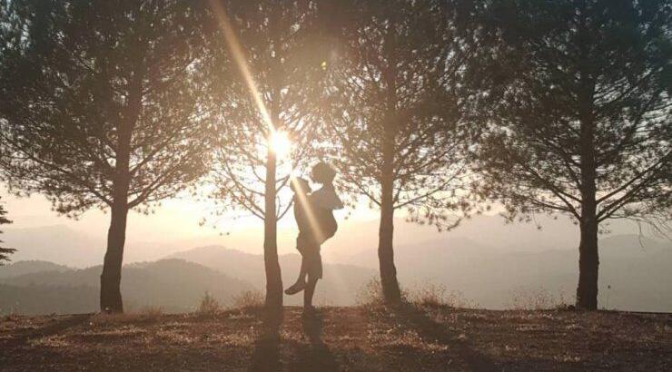 Baby boom για Κύπρια ηθοποιό: Έκανε gender reveal και αποκάλυψε πως περιμένει δίδυμα [εικόνες]