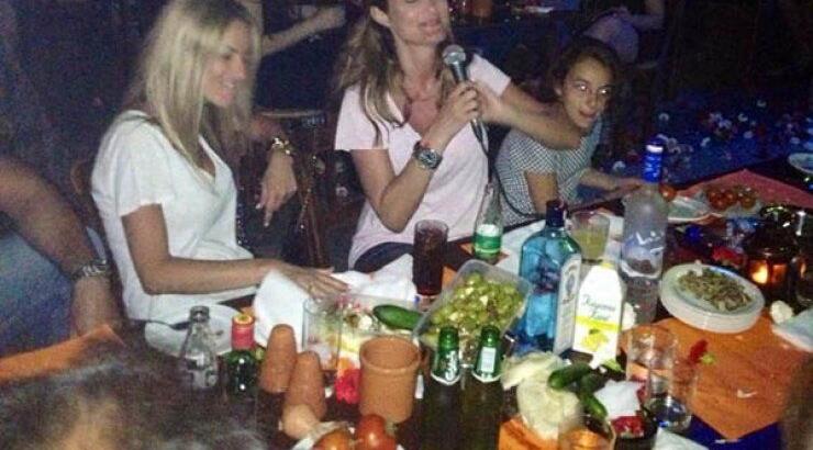 Νατάσσα Θεοδωρίδου: Τι έκανε στην Κύπρο το τριήμερο του κατακλυσμού; 