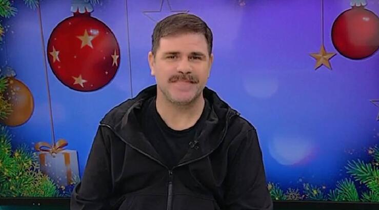 Αλέξανδρος Παρίσης: «Ο γιος μου, μου είπε ότι είναι η καλύτερη παράσταση που έχει δει στο θέατρο»